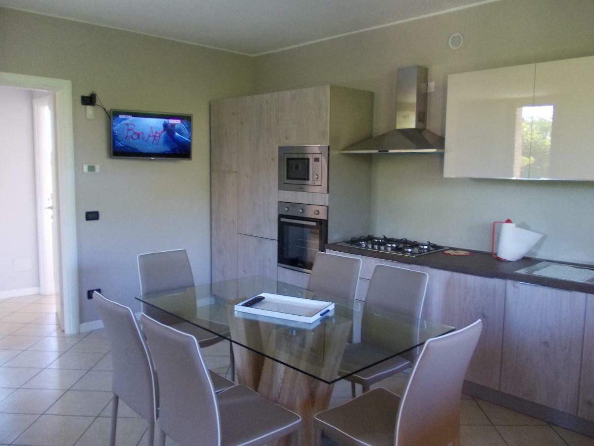 Alessandria Residence Дезенцано-дель-Гарда Екстер'єр фото