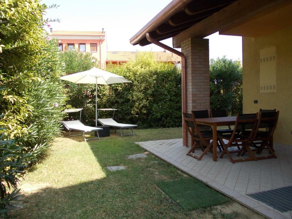 Alessandria Residence Дезенцано-дель-Гарда Екстер'єр фото
